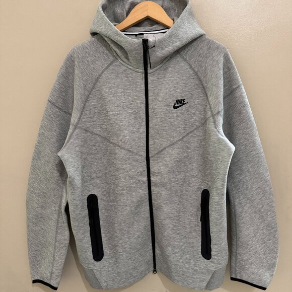 Nike Sportswear Tech Fleece Windrunner Hoodie Gray FB7921-063 Men's NEW - Picture 1 of 14